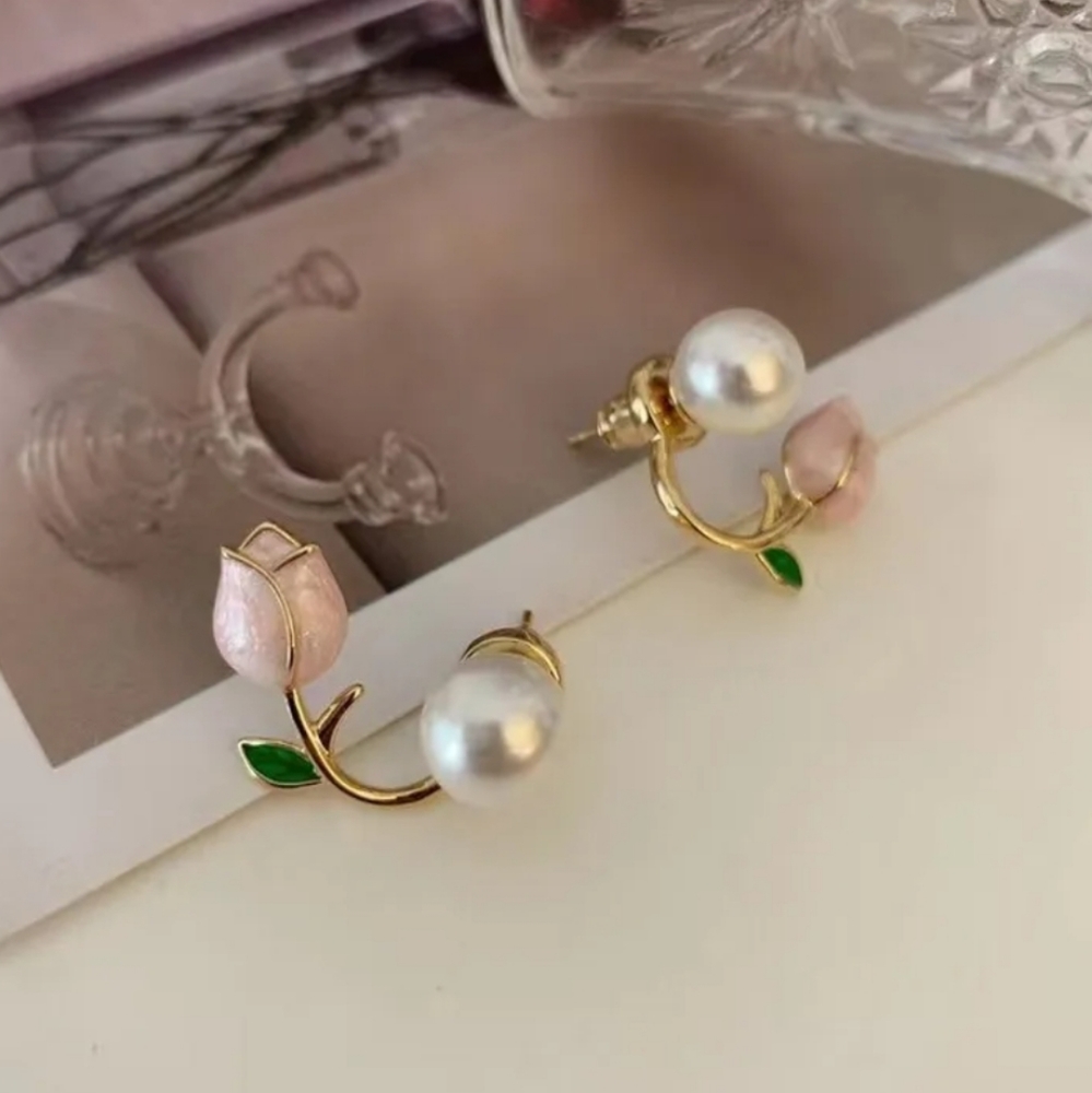 French Roses Earrings - Picture 9 of 9